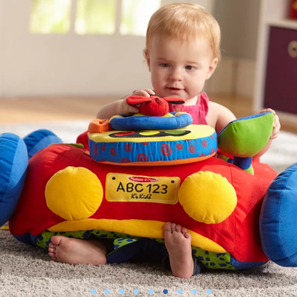 UEGC Melissa & Doug plush Beep and Play sounds Car